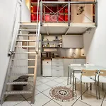 A Loft - Metro Centro- 5 Posti * ミラノ