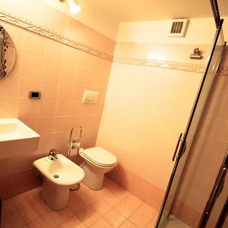 A Loft - Metro Centro- 5 Posti Apartment *