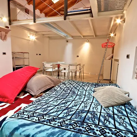 A Loft - Metro Centro- 5 Posti * Milan