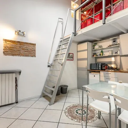 Apartmán A Loft - Metro Centro- 5 Posti