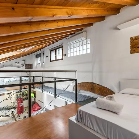 Apartmán A Loft - Metro Centro- 5 Posti