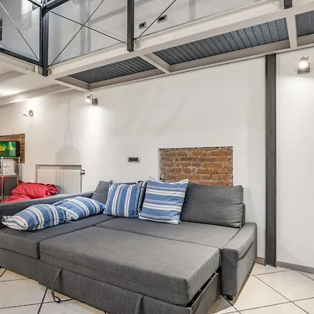 A Loft - Metro Centro- 5 Posti Daire *