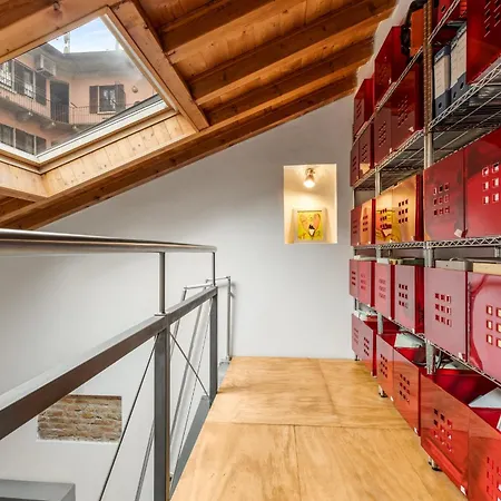 A Loft - Metro Centro- 5 Posti Milán