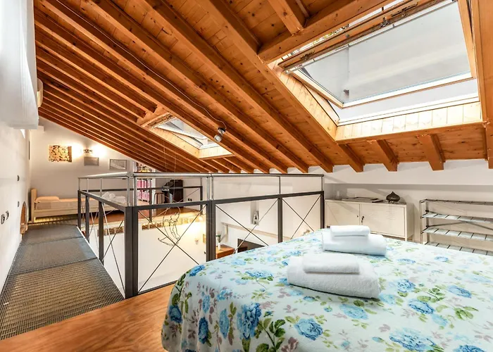 A Loft - Metro Centro- 5 Posti Apartament